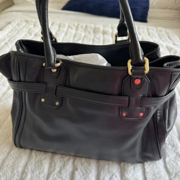 Handbag - Picture 3 of 3